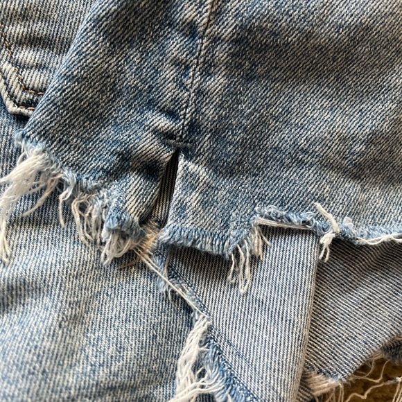 AE High Waist 90s Boyfriend Shorts - Picture 9 of 9